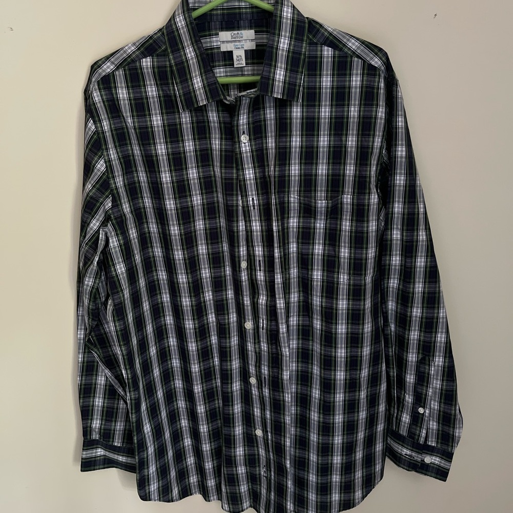 Craft & Barrow men’s long sleeve navy blue/red/white button down shirt